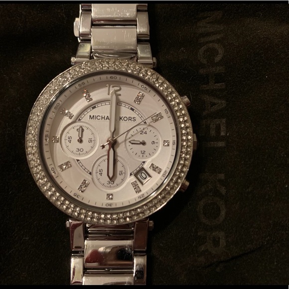 Michael Kors Watch - Picture 5 of 5